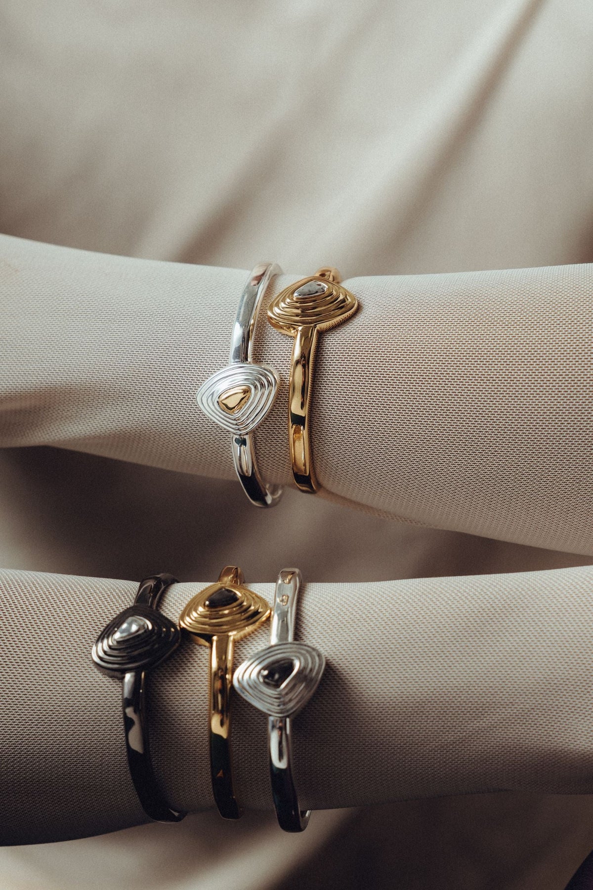 Braceletes