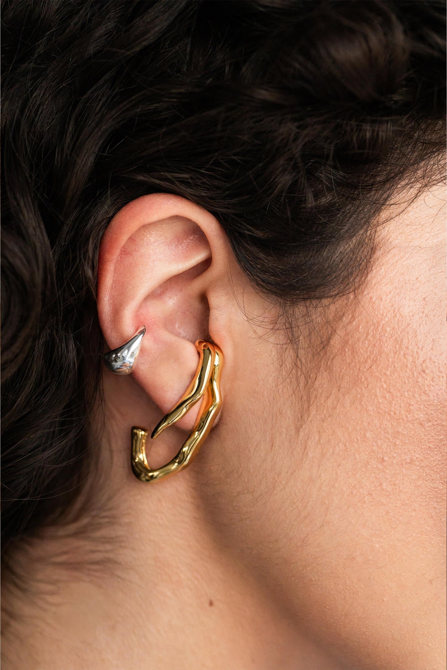 Brinco Earhook Raízes