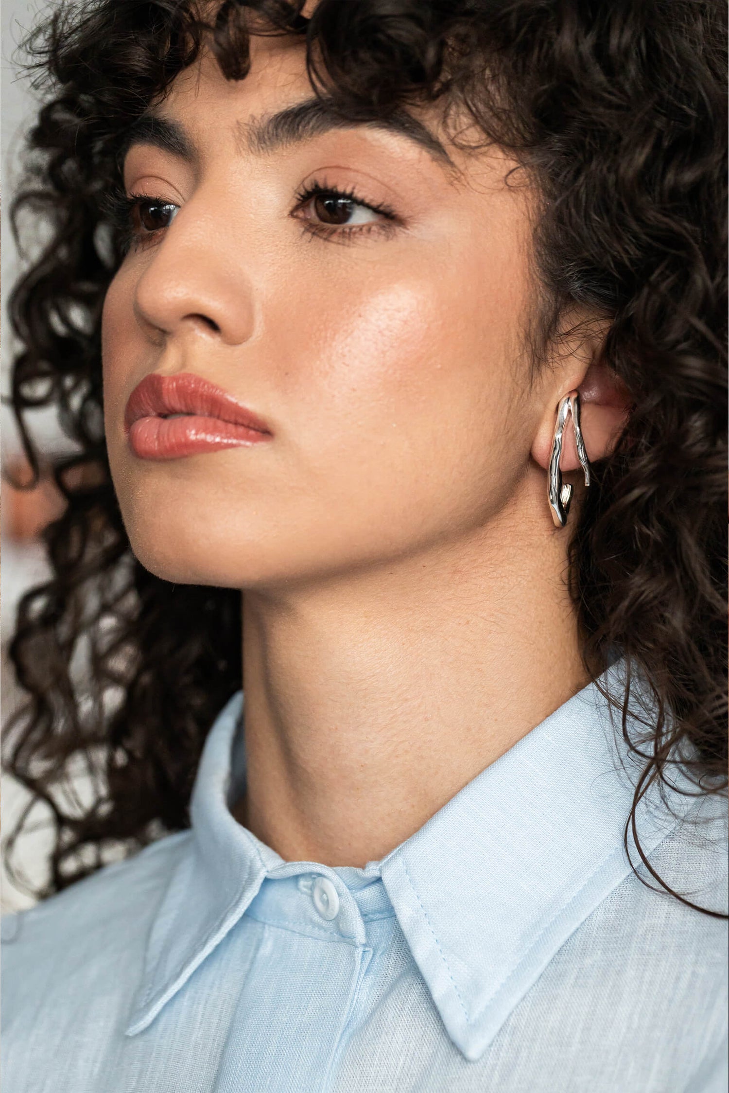 Brinco Earhook Raízes
